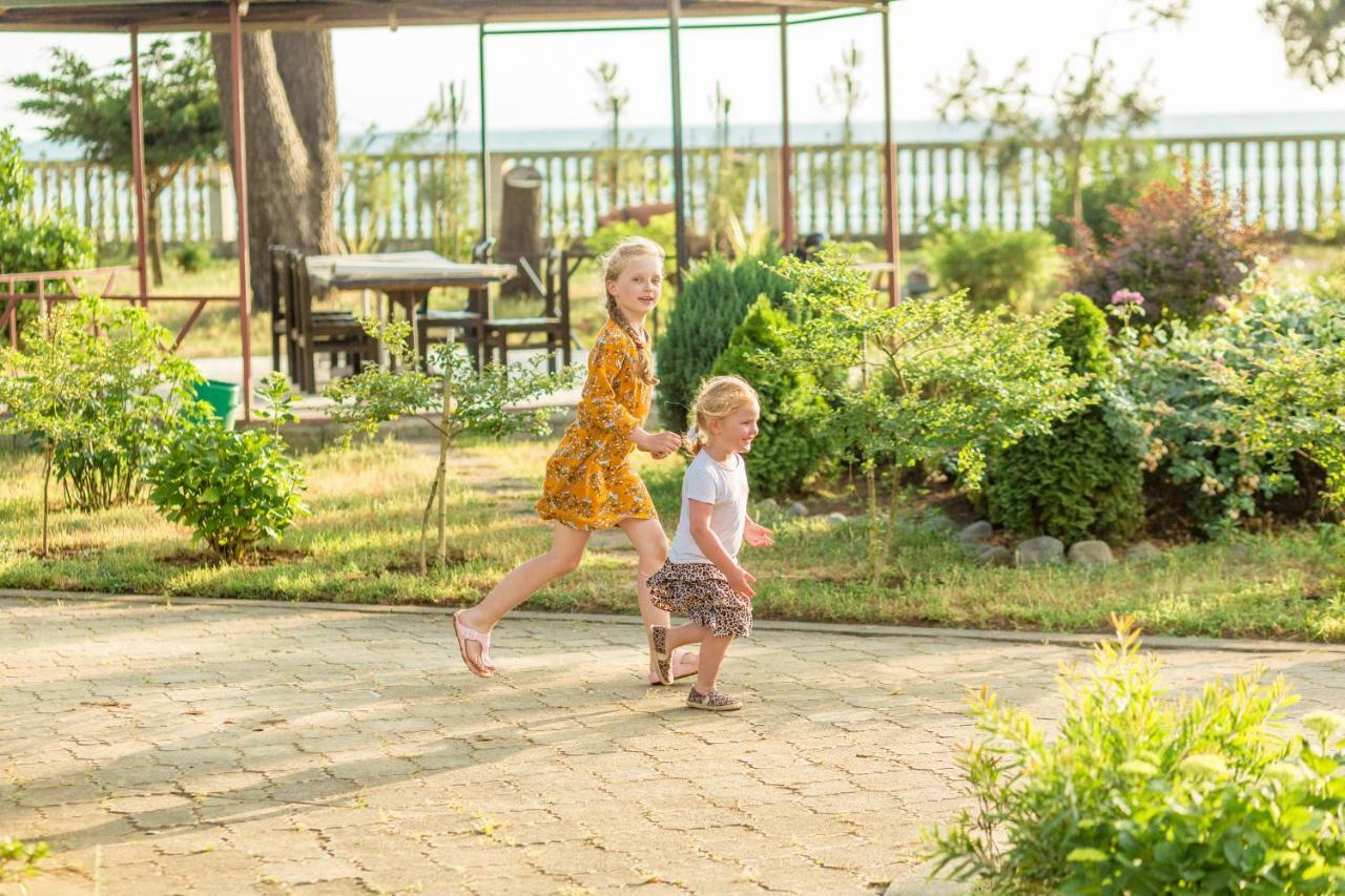 Kolkhida Resort & Spa Ureki Esterno foto